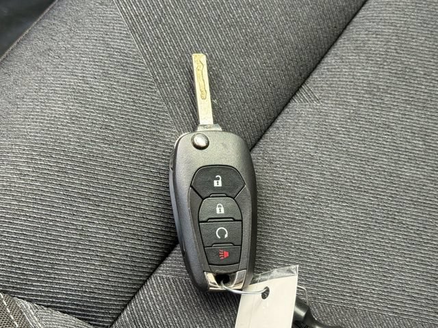 Used 2024 Chevrolet Trax LS w/ LS Convenience Package FWD image 30