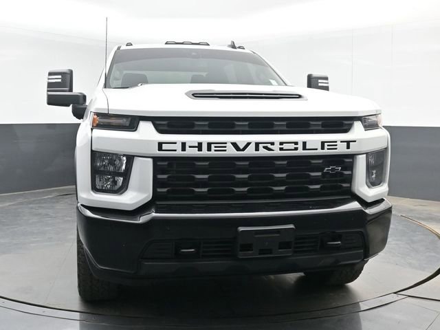 Used 2022 Chevrolet Silverado 2500 Custom w/ Custom Value Package AWD/4WD image 3