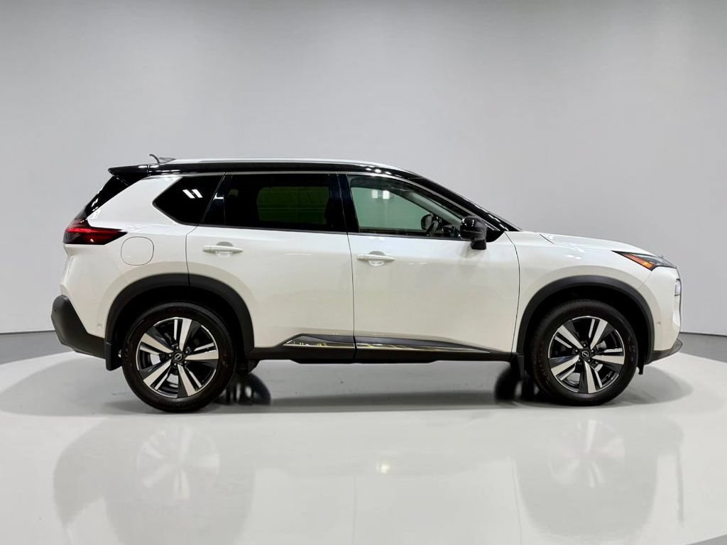 Used 2023 Nissan Rogue SL w/ SL Premium Package AWD/4WD image 12