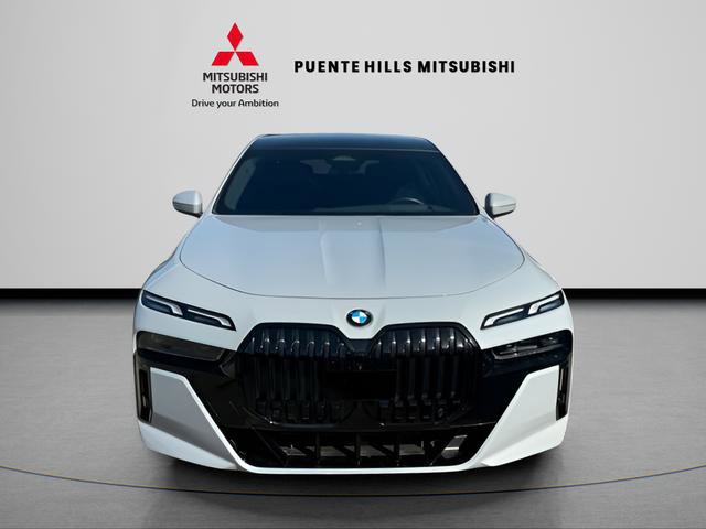 Used 2023 BMW 740i w/ Parking Assistance Package image 2