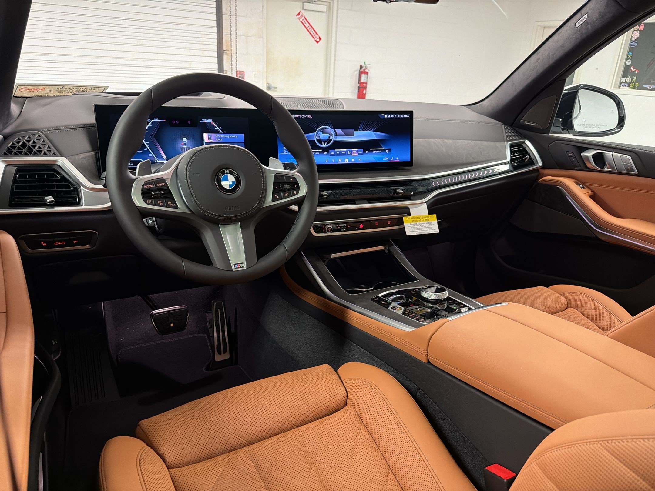 New 2027 BMW X7 xDrive40i w/ M Sport Package AWD/4WD image 30
