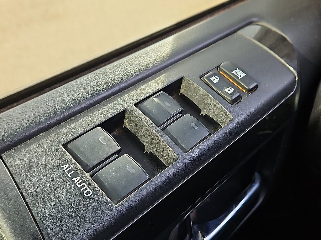 Used 2018 Toyota 4Runner SR5 image 20