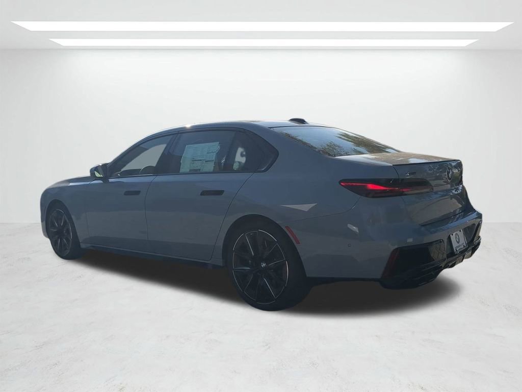New 2026 BMW 760i xDrive w/ Premium Package image 6