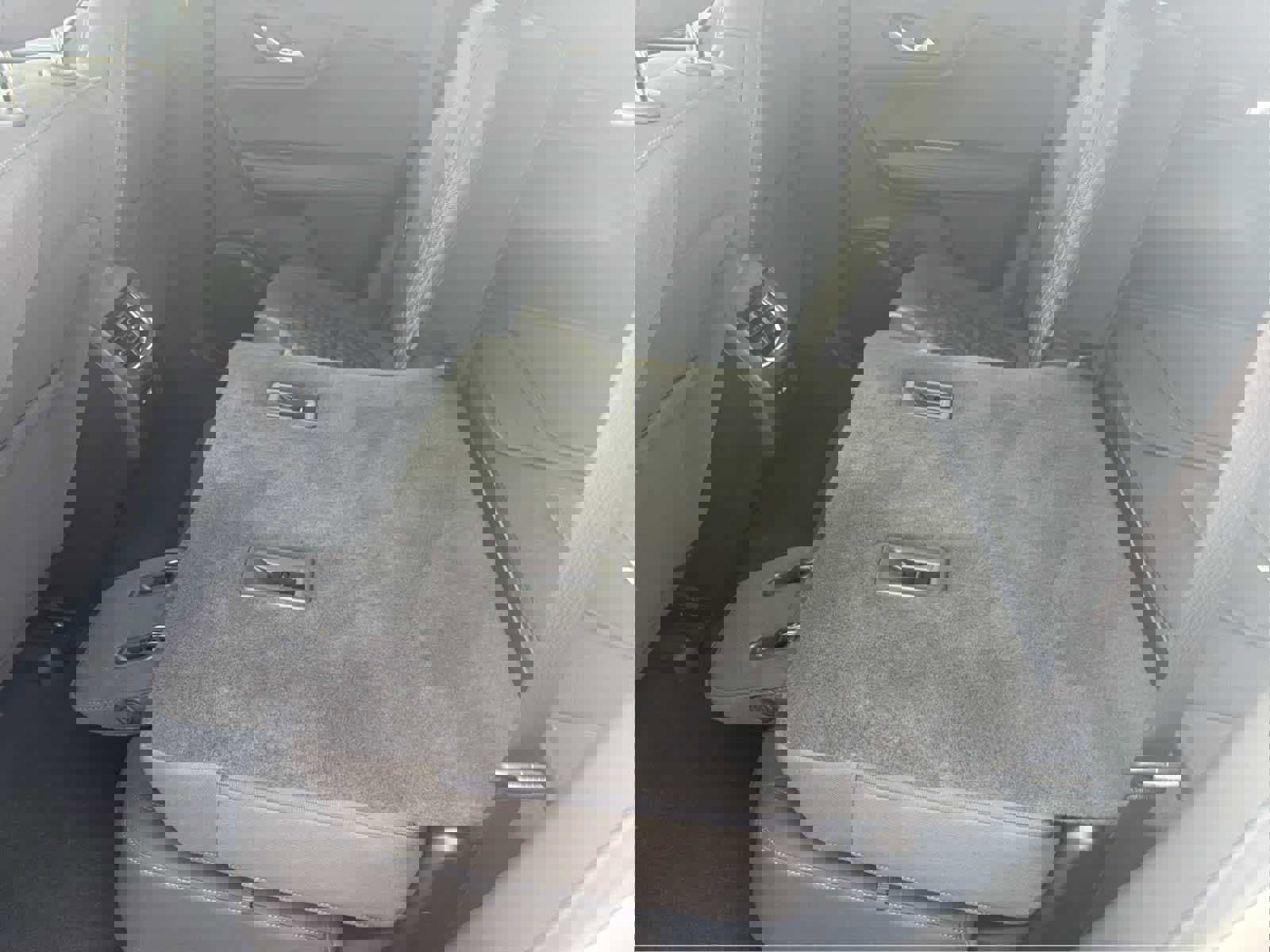 Used 2020 Chevrolet Blazer LT AWD/4WD image 20