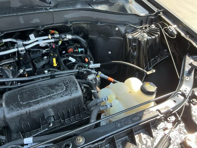 Used 2022 Ford Explorer XLT w/ Equipment Group 202A image 21