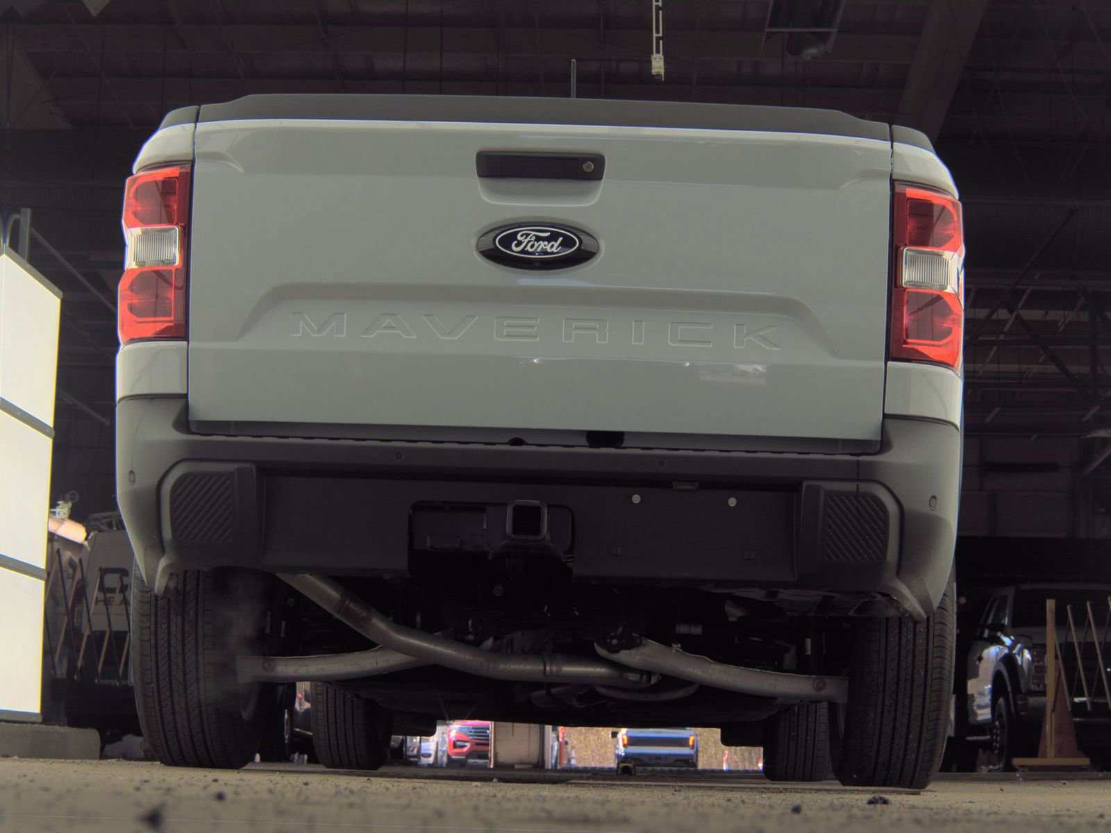 Used 2025 Ford Maverick XLT w/ Equipment Group 301A AWD/4WD image 18