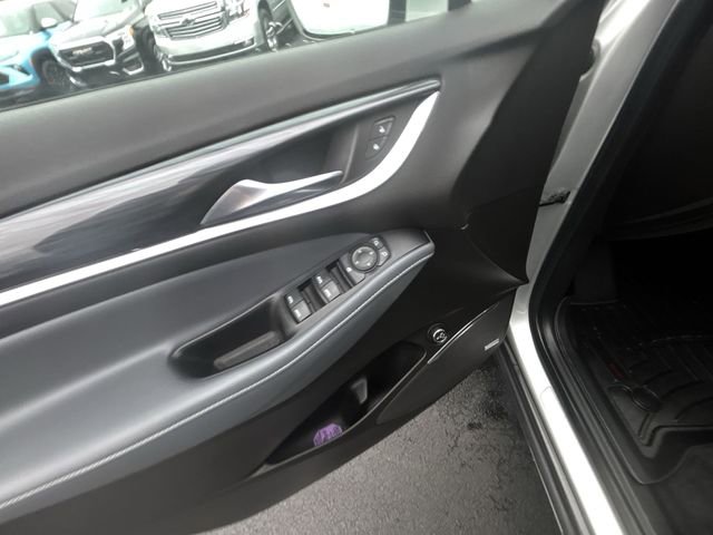 Used 2021 Buick Enclave Essence w/ Sound and Sites Package image 18