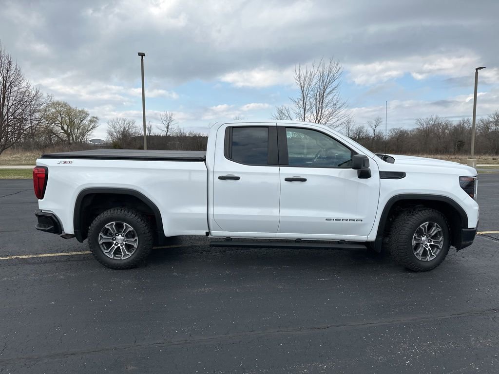 Used 2023 GMC Sierra 1500 Pro w/ Pro Value Package image 2