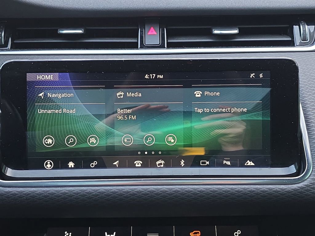 Used 2020 Land Rover Range Rover Evoque S image 24