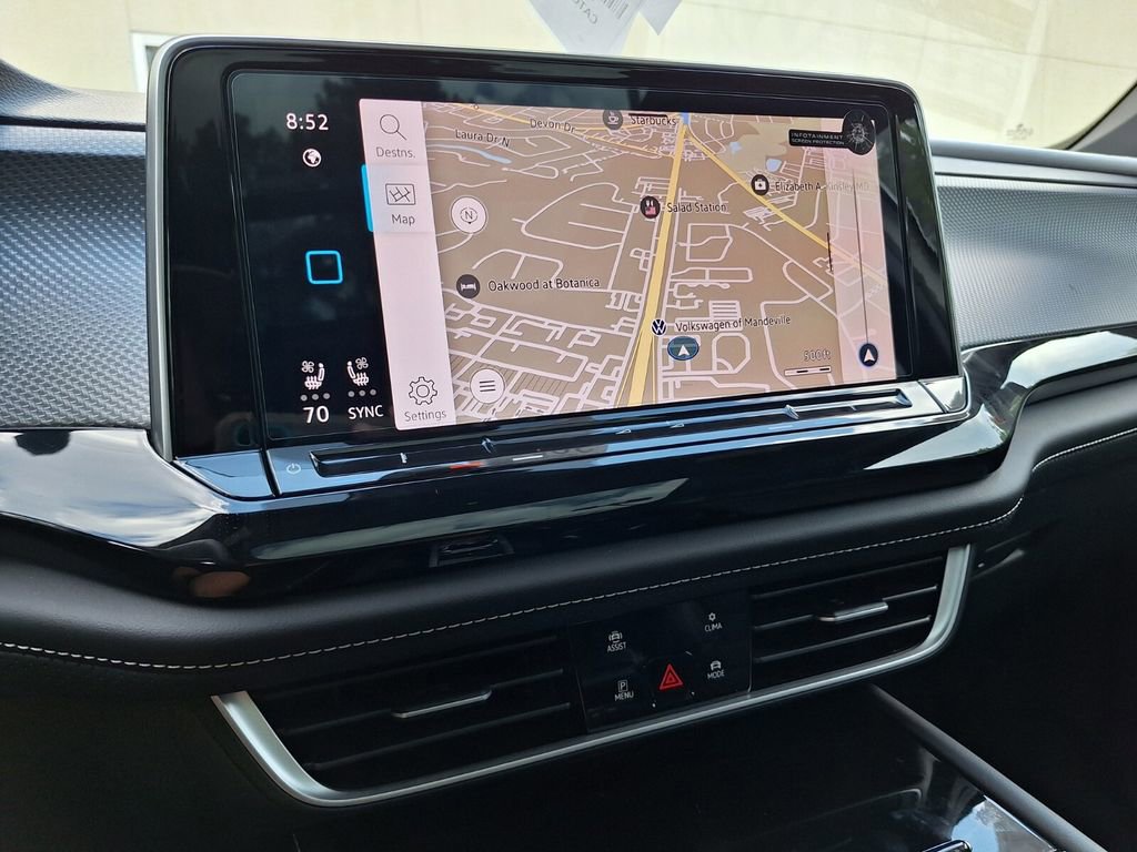 New 2026 Volkswagen Atlas Cross Sport SEL R-Line image 27