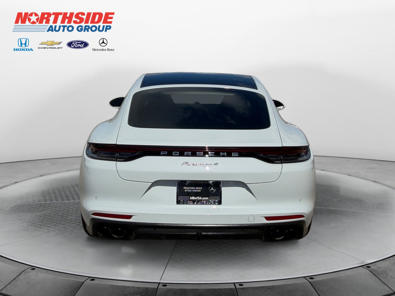 Used 2021 Porsche Panamera RWD image 6