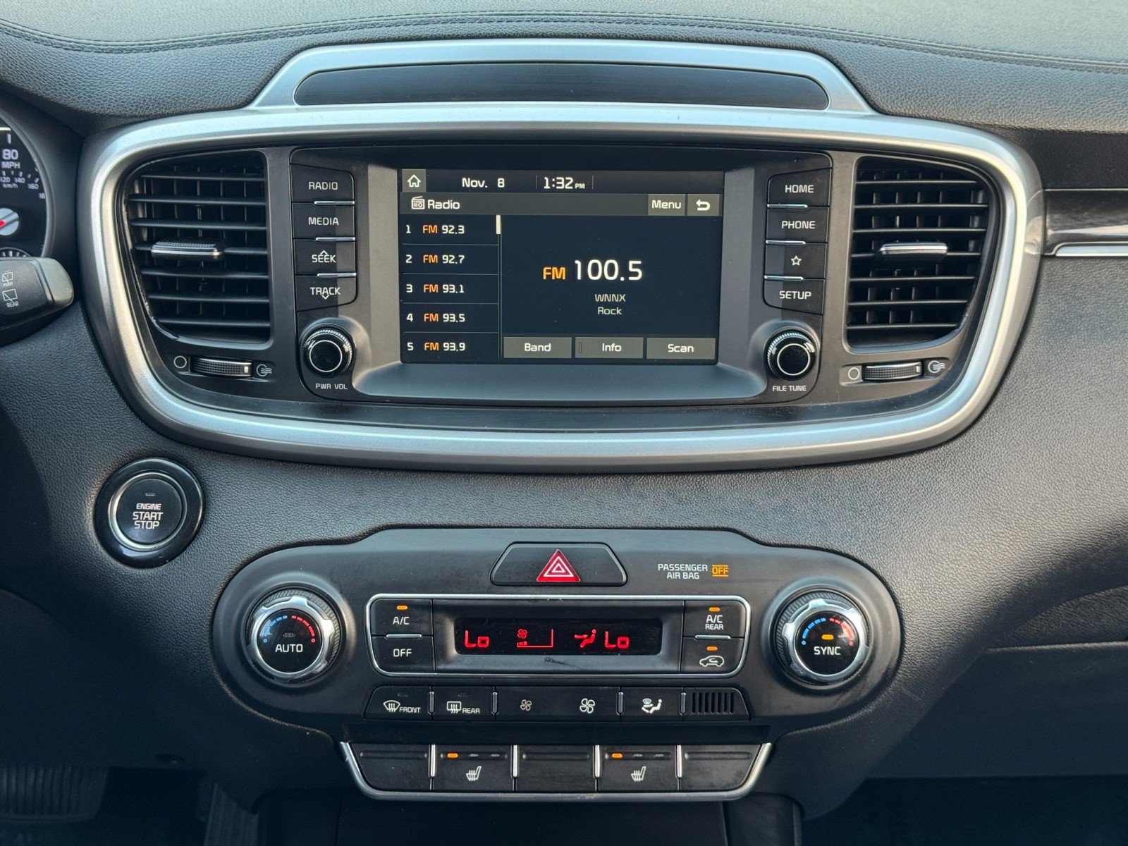 Used 2020 Kia Sorento S image 22