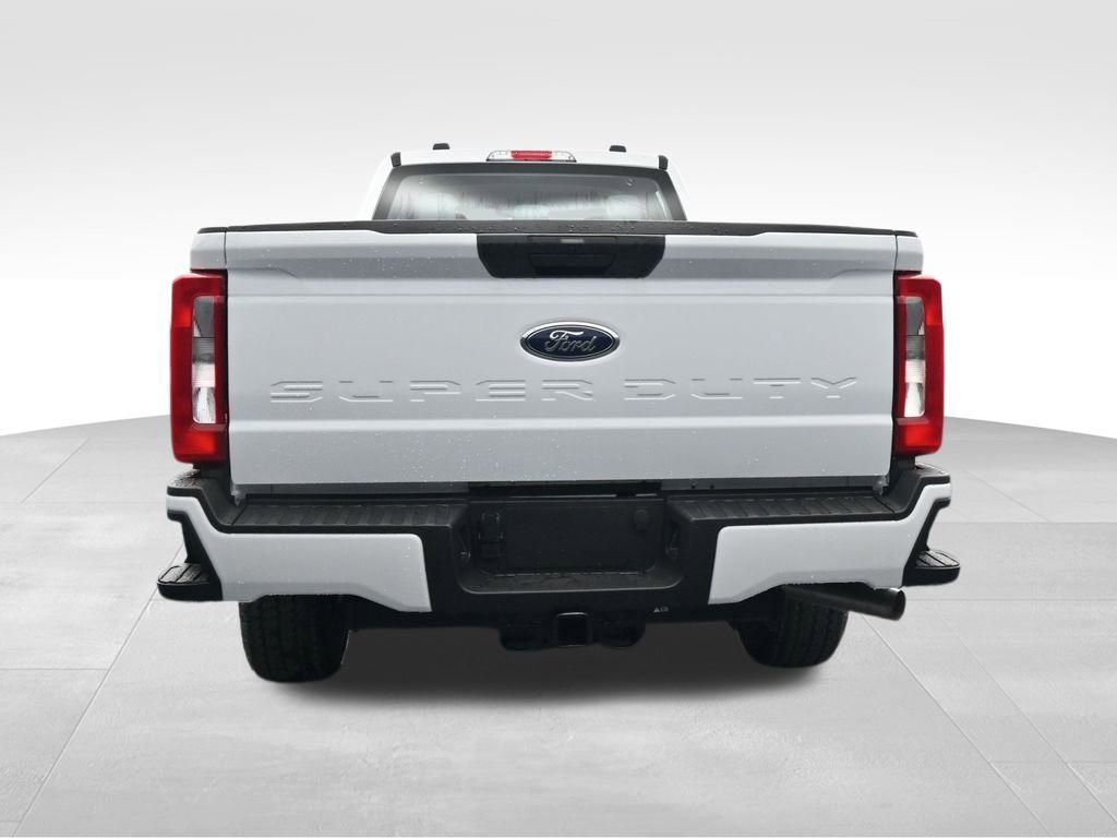 New 2026 Ford F350 4x4 Crew Cab Super Duty image 6
