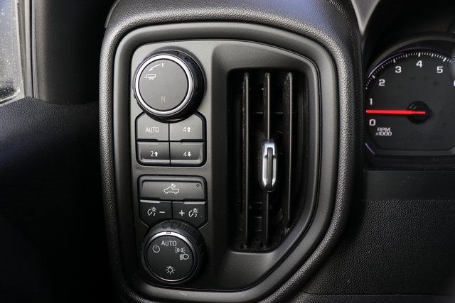 Used 2020 Chevrolet Silverado 1500 Custom Trail Boss w/ Custom Convenience Package image 20