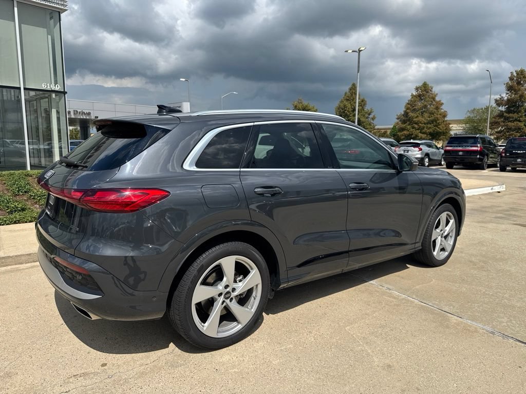 Certified 2025 Audi Q5 Prestige AWD/4WD image 2