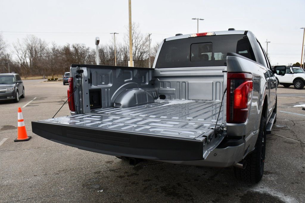 Used 2026 Ford F150 XLT w/ Equipment Group 302A MID image 18