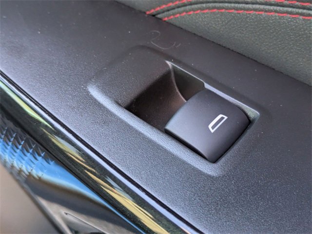 New 2026 Chevrolet Trax RS w/ Sunroof Package image 35