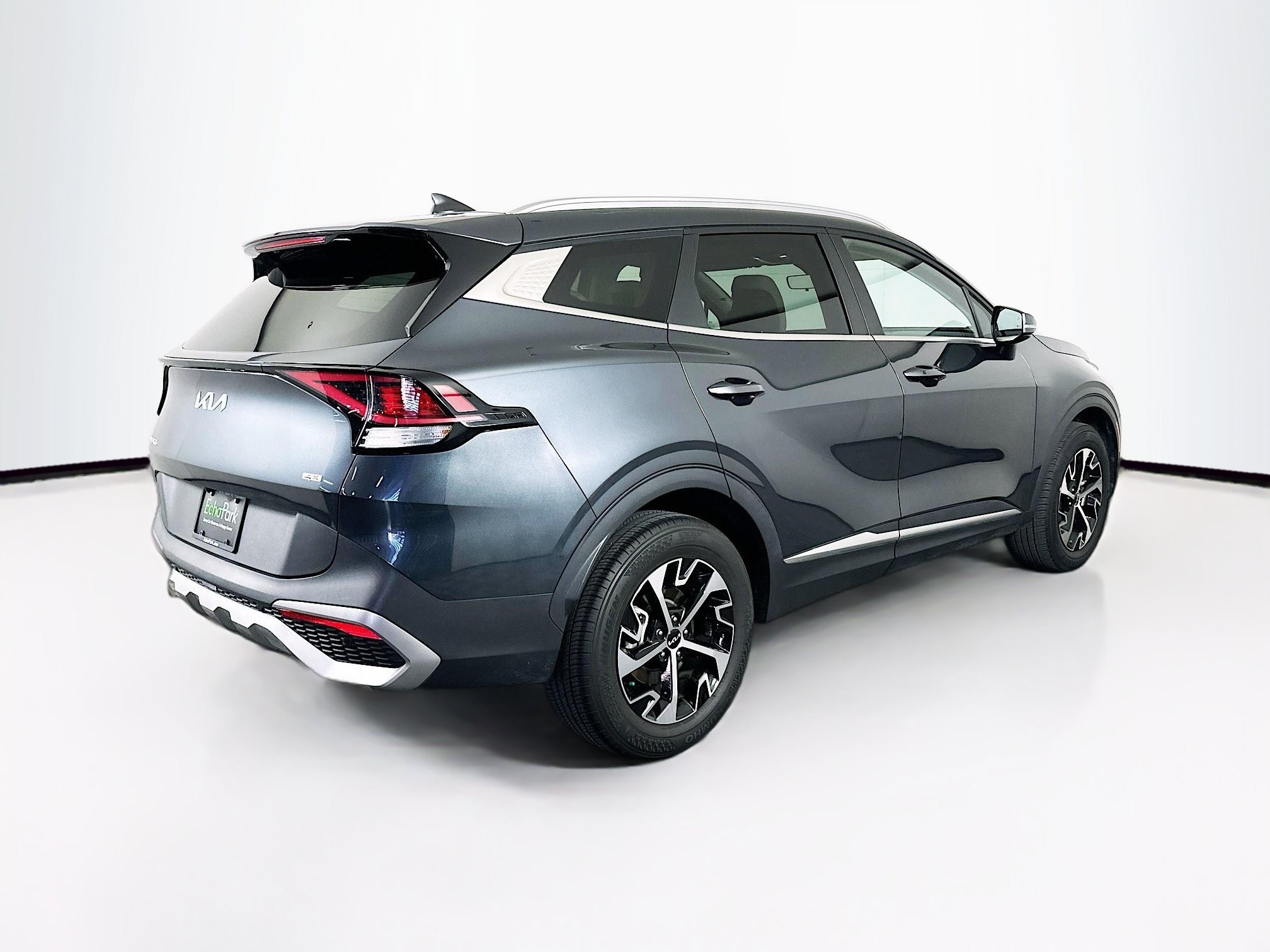 Used 2023 Kia Sportage EX AWD/4WD image 9