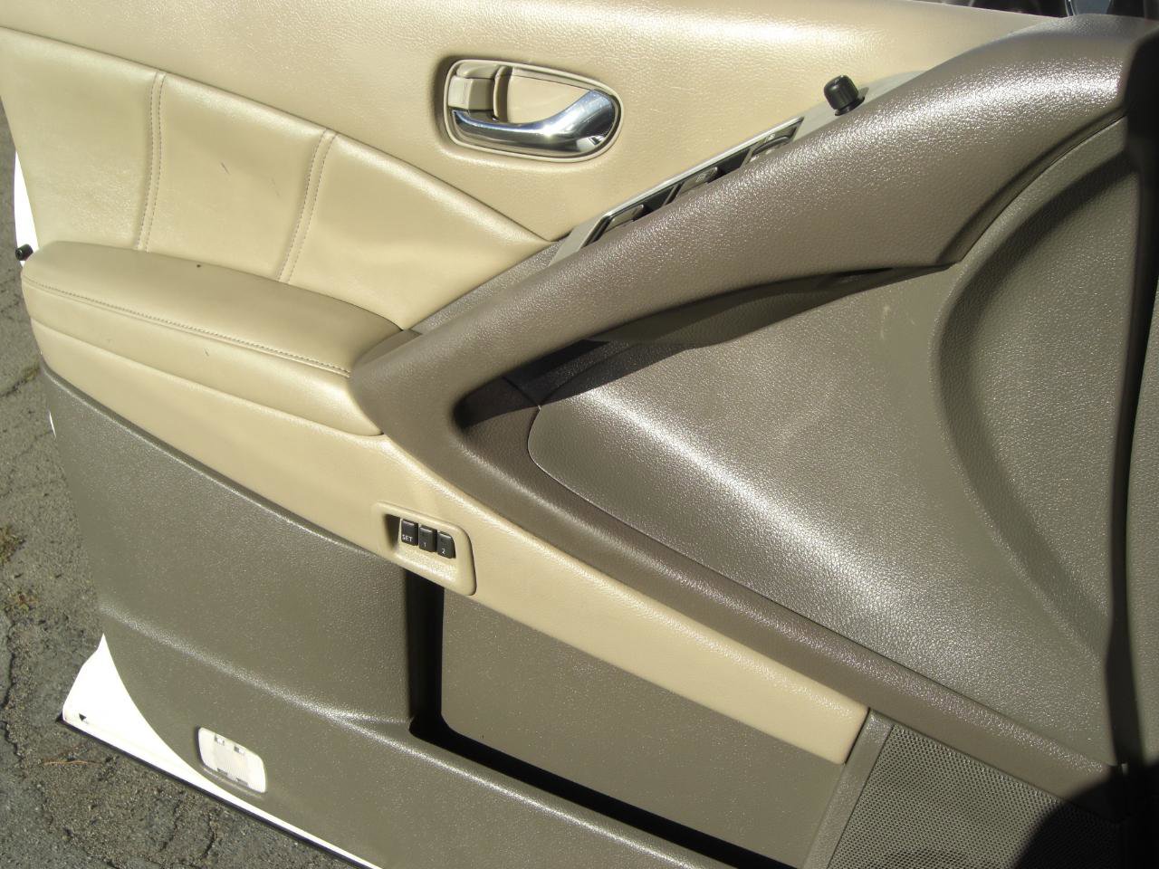 Used 2011 Nissan Murano SL w/ Navigation Pkg FWD image 23