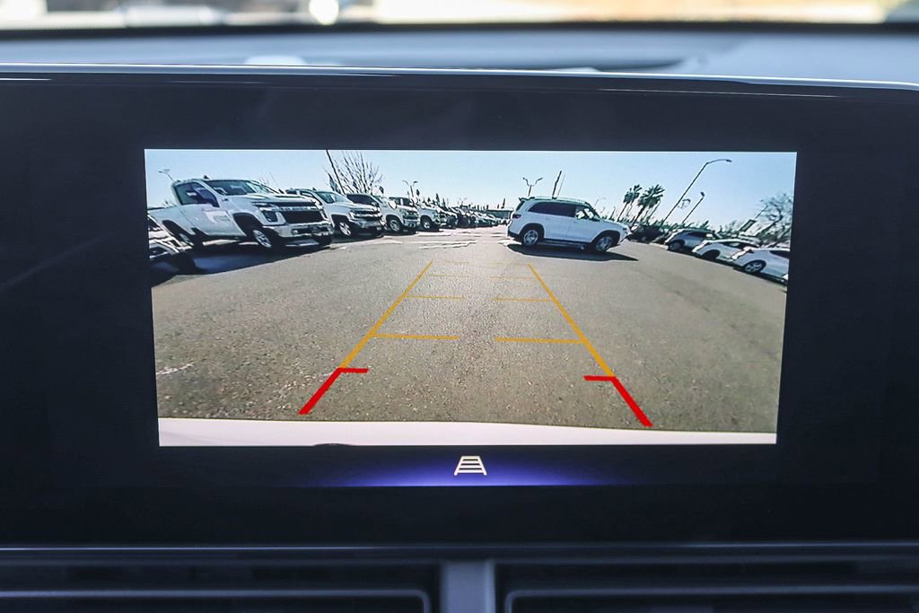 Used 2026 Chevrolet Trax LT w/ Driver Confidence Package image 23