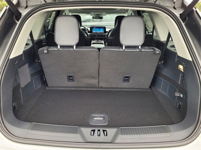 New 2025 Lincoln Aviator Reserve w/ Equipment Group 201A image 16