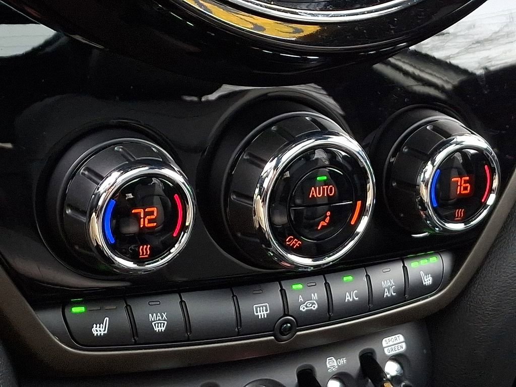 Used 2022 MINI Cooper Countryman S w/ Premium Package image 22