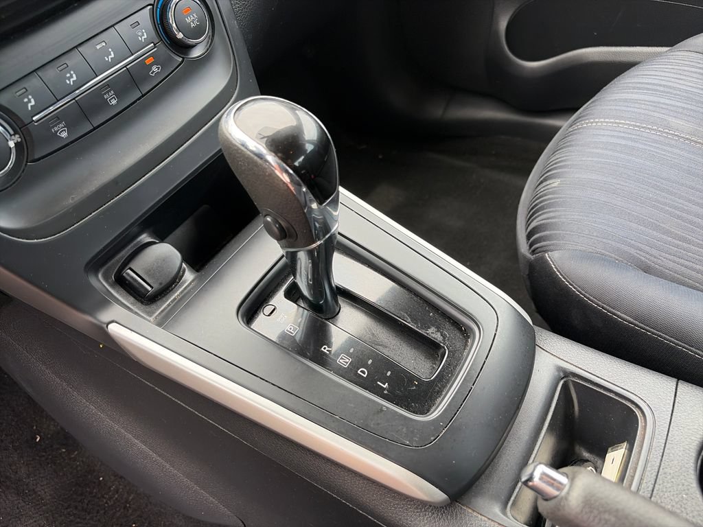 Used 2016 Nissan Sentra SV FWD image 25