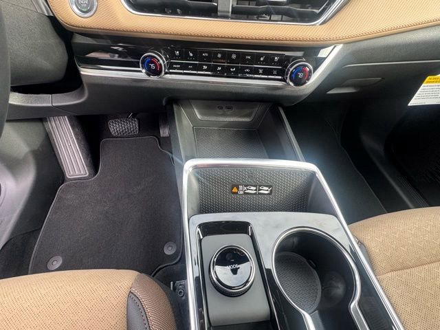 New 2026 Chevrolet Equinox ACTIV w/ Convenience Package III image 20