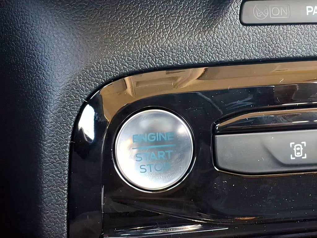 New 2026 Ford Escape Active w/ Active Premium Tech Pack image 10