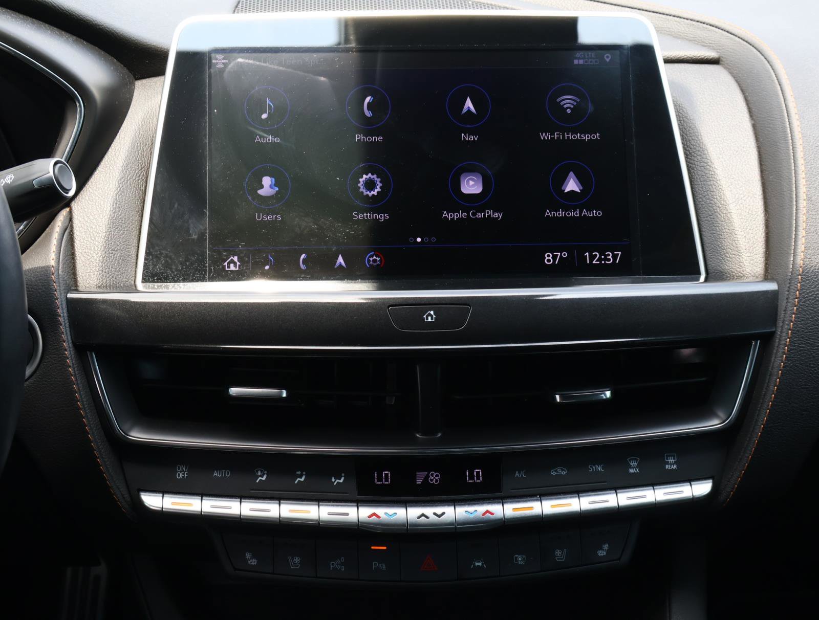 Used 2022 Cadillac CT5 V w/ Premium Package RWD image 16