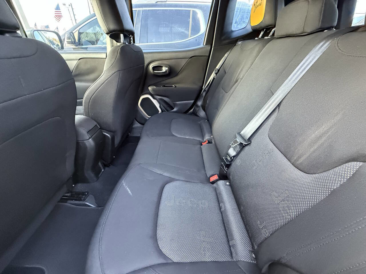 Used 2017 Jeep Renegade Sport w/ Power & Air Group FWD image 9