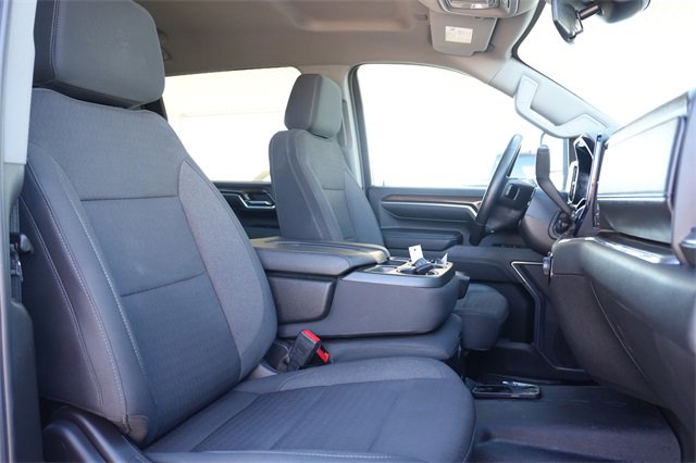 Used 2024 Chevrolet Silverado 2500 LT image 17