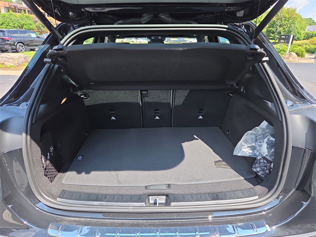 New 2025 Mercedes-Benz GLA 35 AMG 4MATIC image 13