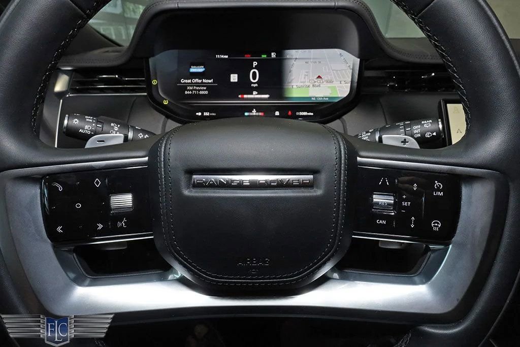 Used 2023 Land Rover Range Rover SV image 37