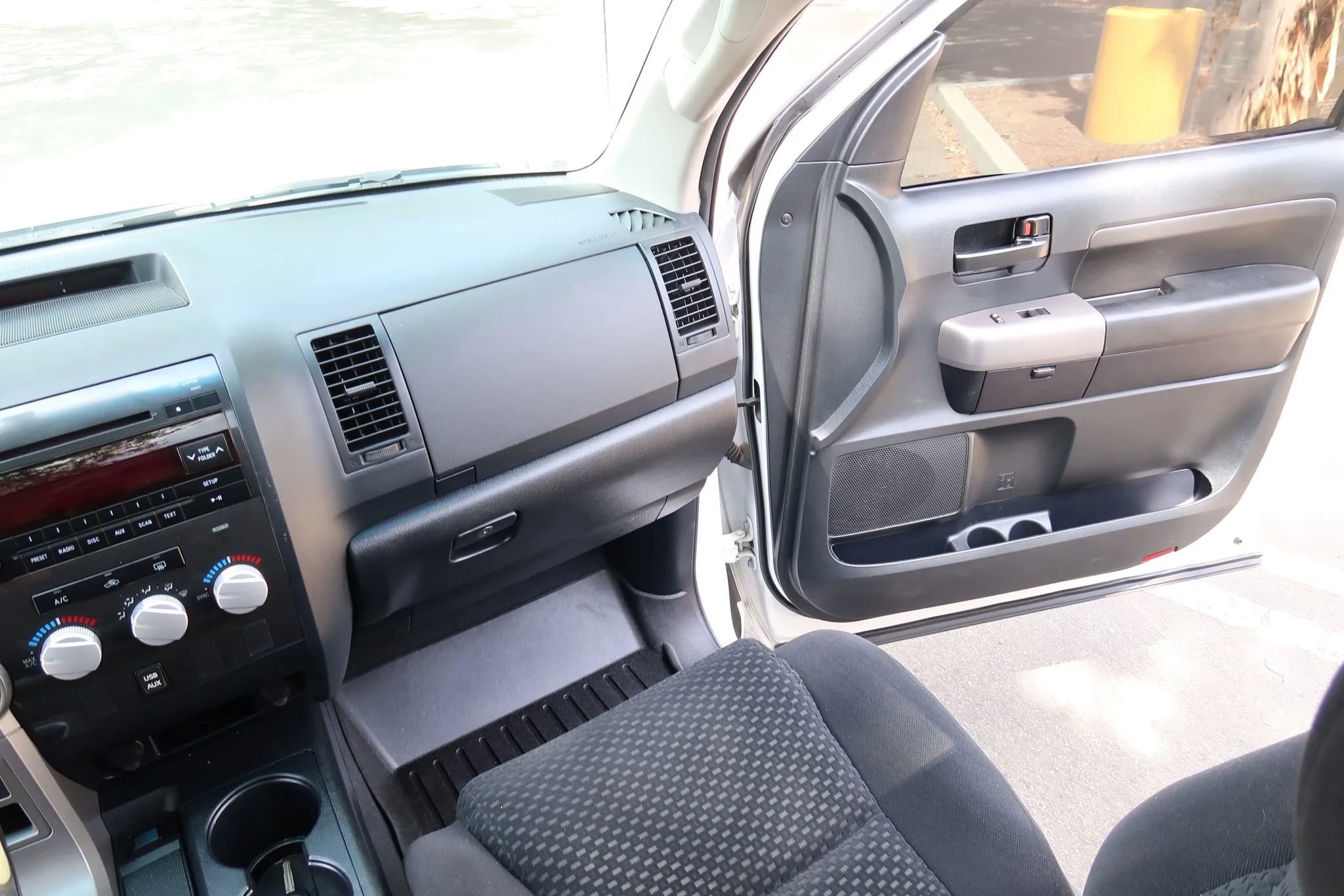 Used 2012 Toyota Tundra 4x4 CrewMax w/ TRD Rock Warrior Pkg image 63