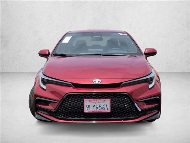 Used 2024 Toyota Corolla SE FWD image 2