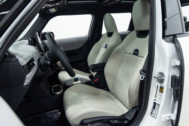 Certified 2025 MINI Cooper S image 24