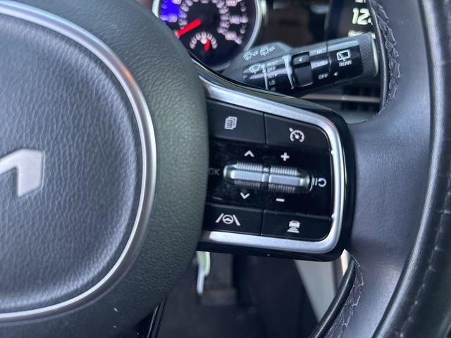 Certified 2024 Kia Carnival EX image 14