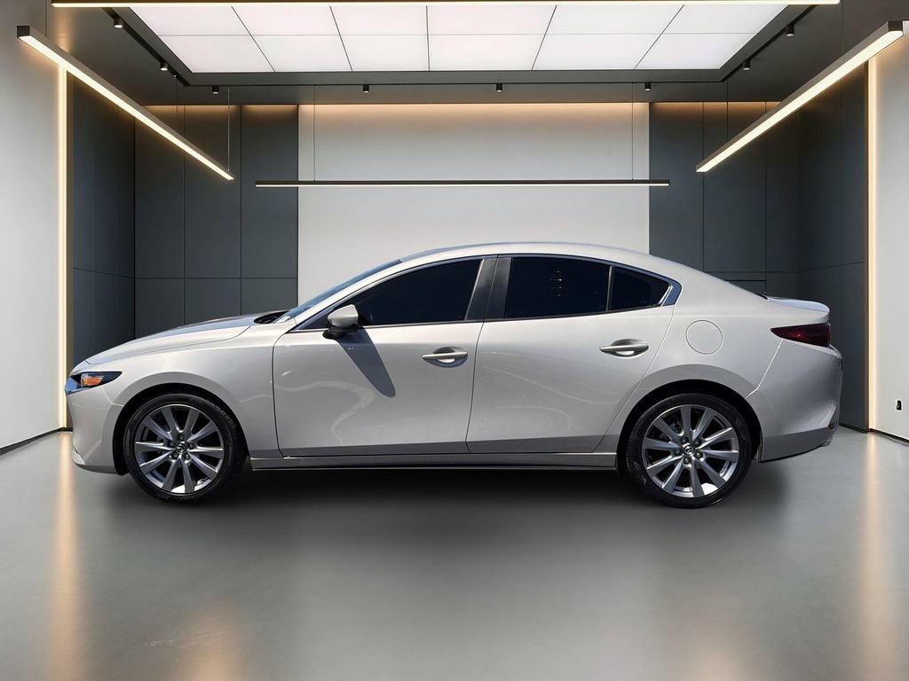 Used 2023 MAZDA MAZDA3 s FWD image 2