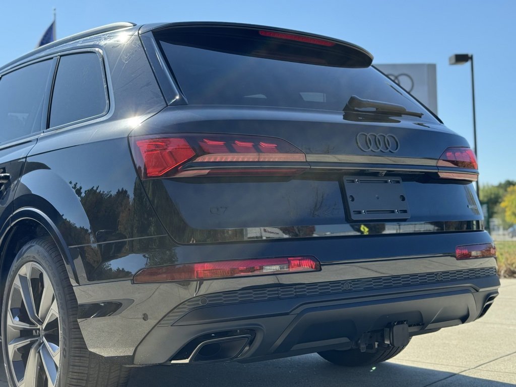 New 2026 Audi Q7 3.0T Prestige image 14