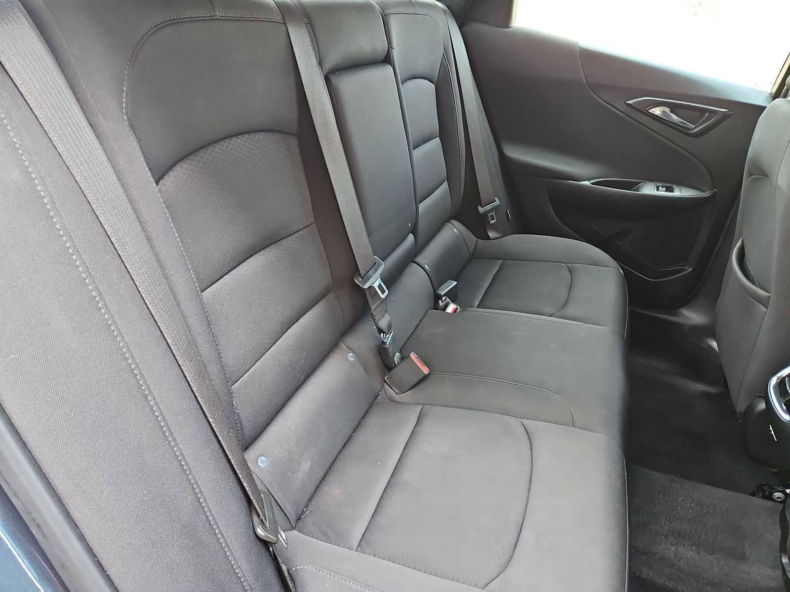 Used 2021 Chevrolet Malibu LT image 21