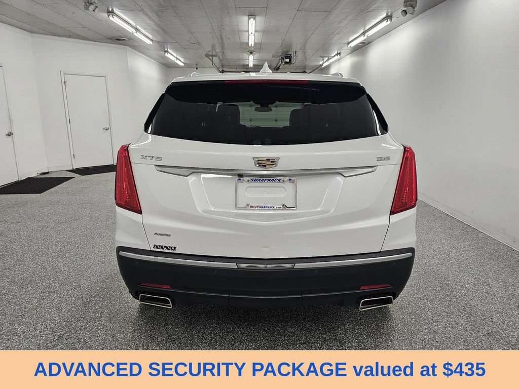 Certified 2017 Cadillac XT5 Premium Luxury w/ Advanced Security Package AWD/4WD image 6