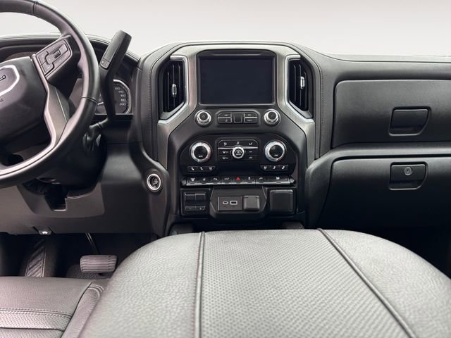 Used 2023 GMC Sierra 3500 Denali AWD/4WD image 10