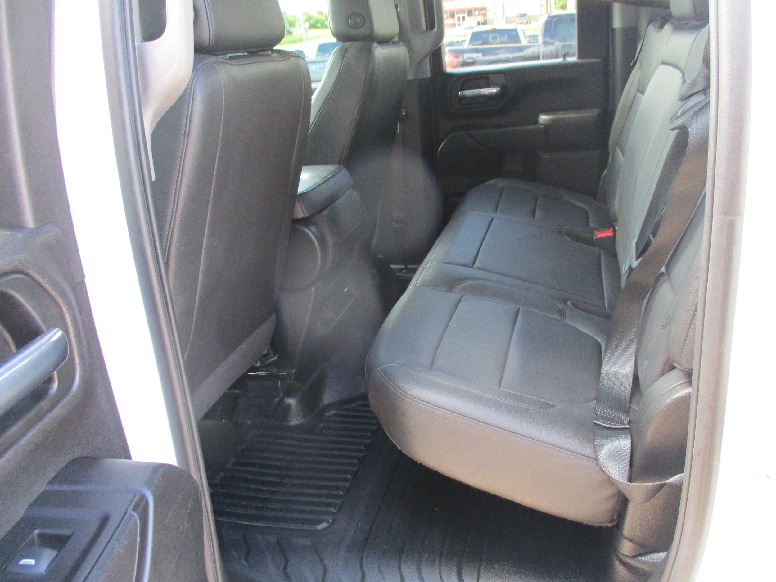 Used 2022 GMC Sierra 2500 Pro w/ Convenience Package AWD/4WD image 10