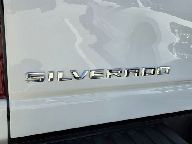 Used 2025 Chevrolet Silverado 2500 LT w/ Convenience Package image 19