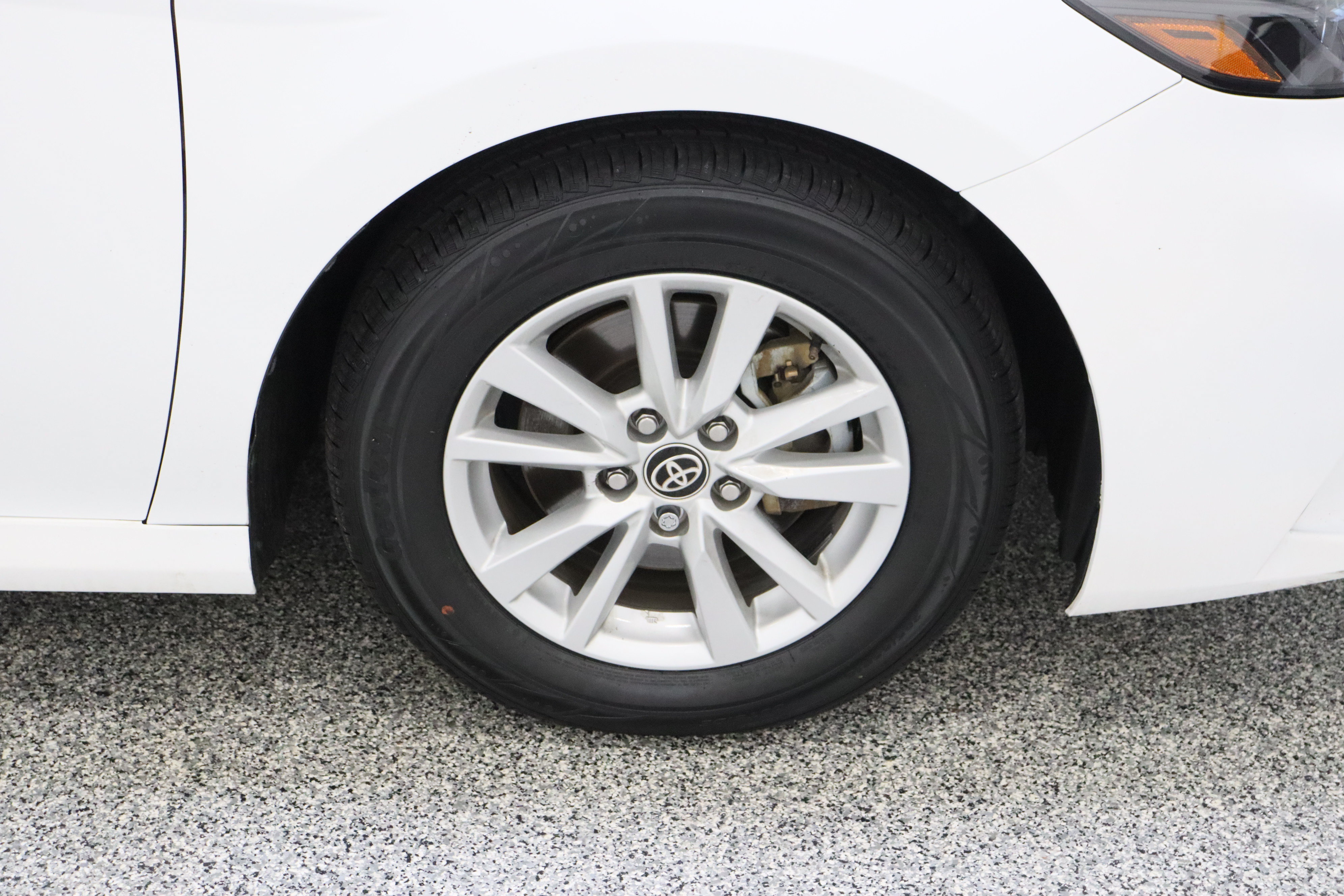 Certified 2025 Toyota Camry LE FWD image 5