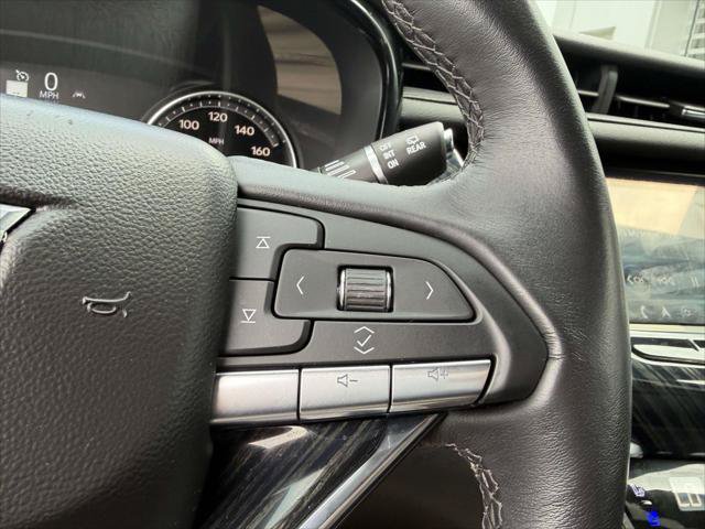 Used 2024 Cadillac XT6 Premium Luxury w/ LPO, Floor Liner Package AWD/4WD image 26