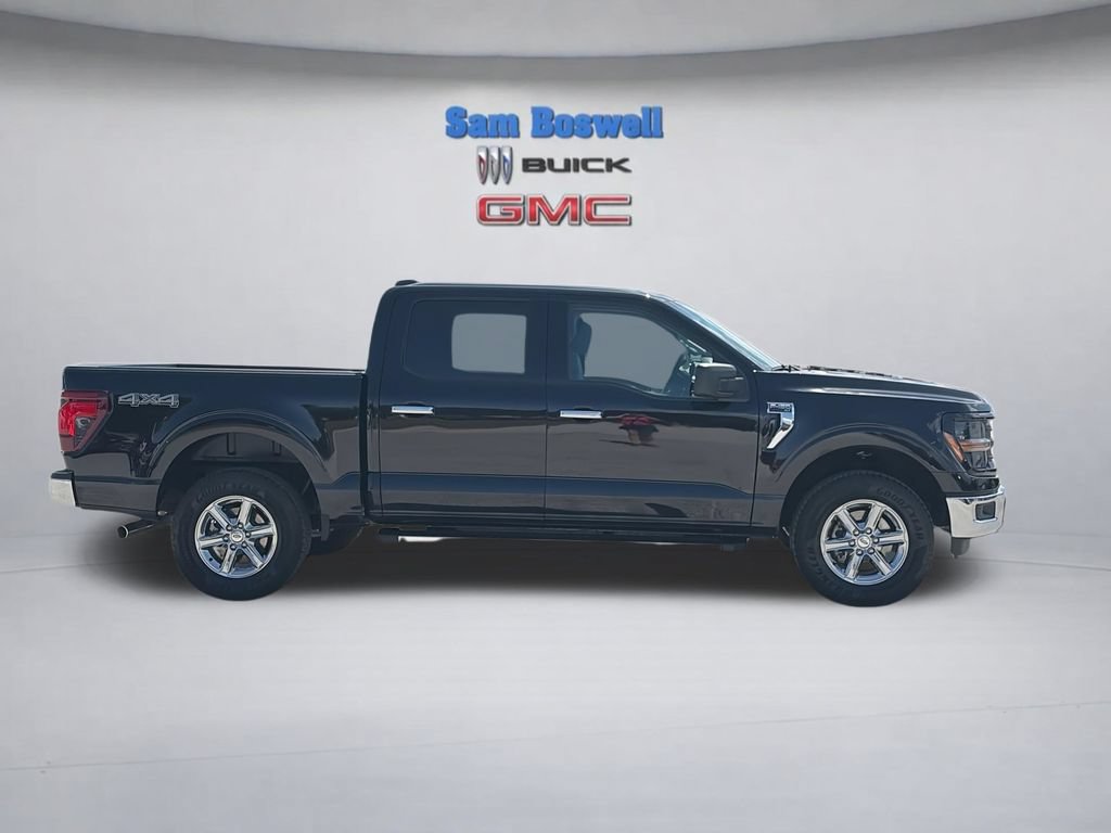 Used 2025 Ford F150 XLT w/ Equipment Group 301A Standard AWD/4WD image 9