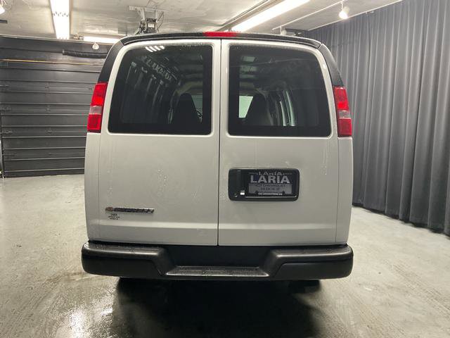 New 2026 Chevrolet Express 2500 w/ Driver Convenience Package image 4