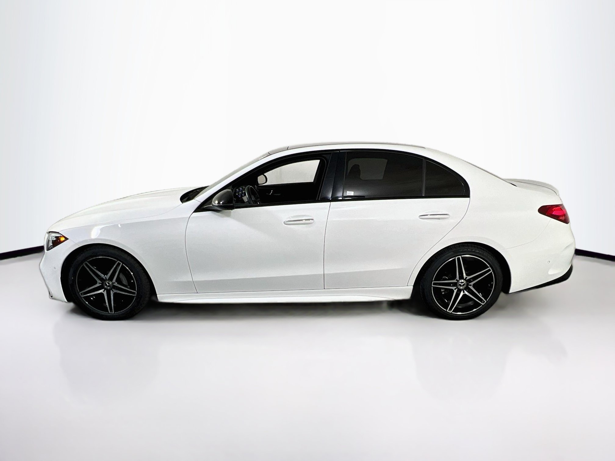 Used 2022 Mercedes-Benz C 300 4MATIC Sedan image 8